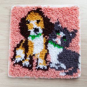 Vintage Puppy Dog Kitty Cat Design Latch Hook Yarn Wall Art Hanging Fuzzy Rug